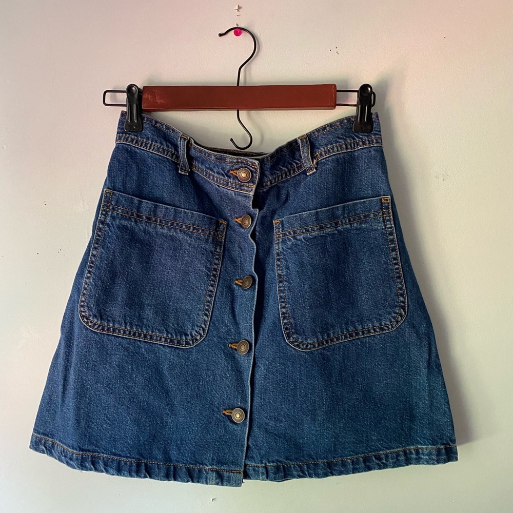 Zara Mid-rise/semi high waisted ponte denim skirt